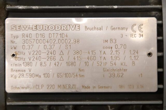 Podesivi prijenosni motor 0,37 kW 8,5-42 o/min SEW-EURODRIVE R40 D16 DT71D4