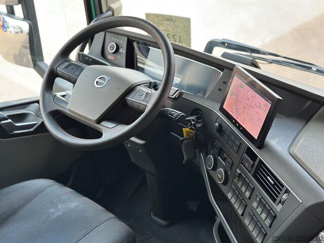 Cap tractor standard VOLVO FH 500 4x2 BL Kompressor Retarder