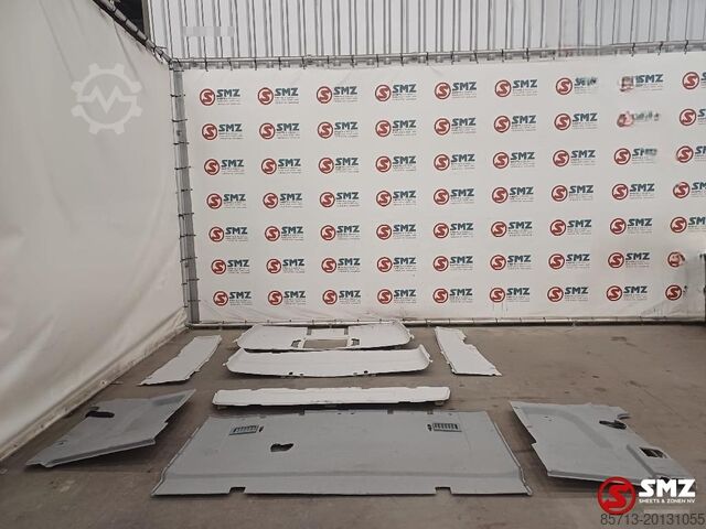 Ohjaamon osa Renault Occ cabinebekledingsset Renault