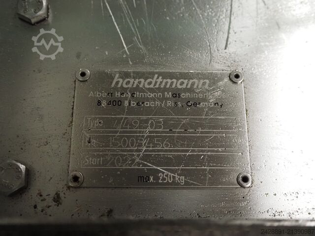 เครื่องบรรจุสูญญากาศสูงพร้อมกรวย Handtmann HVF 658