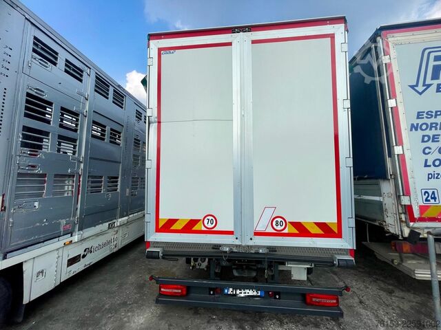 шасі вантажівки DAF XG 480