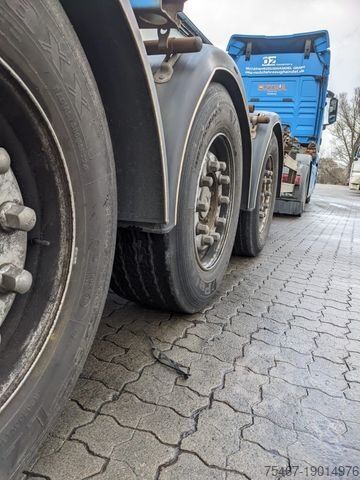 Polpriklopnik za zamenljive nadgradnje  OZGUL Treler 45 Fuß