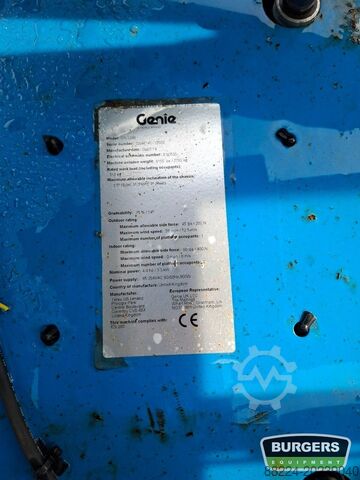 Scherenhebebühne Genie GS3246 Nieuwe accus + lader