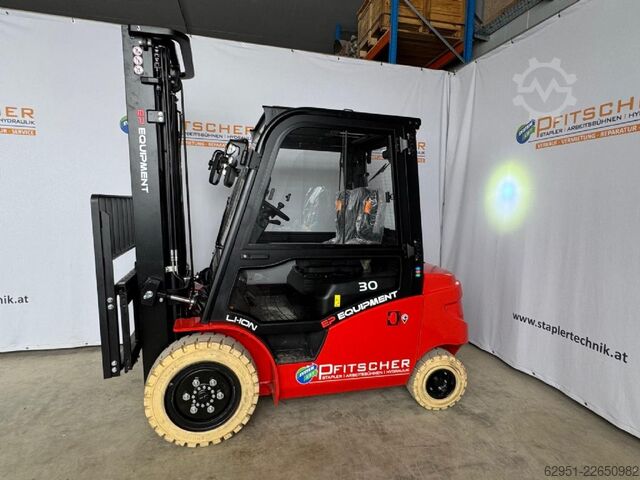 Xe nâng điện 4 bánh EP EFL 303