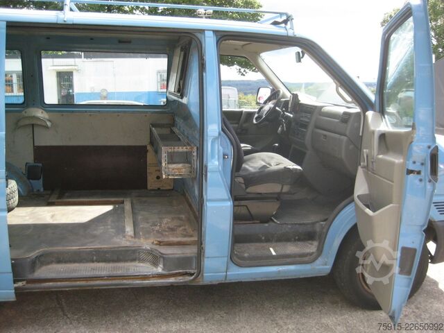 Minibús VW T4 2,5 TDI Flügeltüren Dachträger ex9-Sitzer TÜV