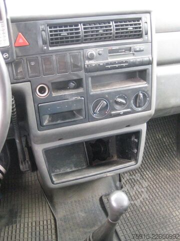 Minibús VW T4 2,5 TDI Flügeltüren Dachträger ex9-Sitzer TÜV