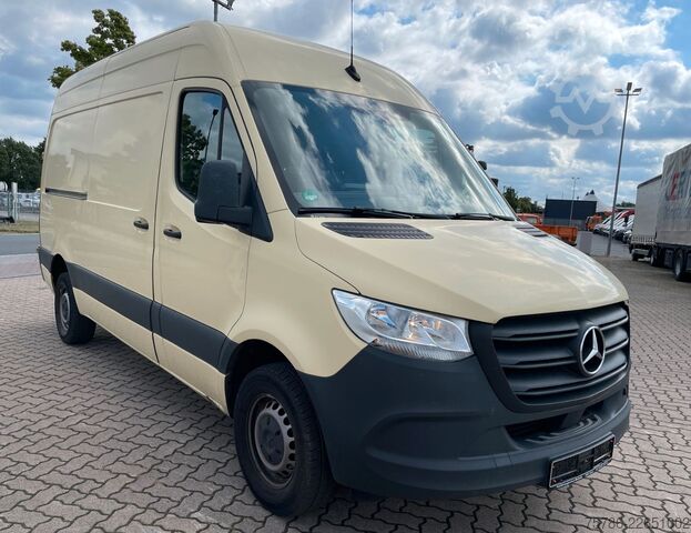 Фургон-рефрижератор MERCEDES-BENZ Sprinter 317 CDI KA L2/ Frischdienst/ MBUX/ AC