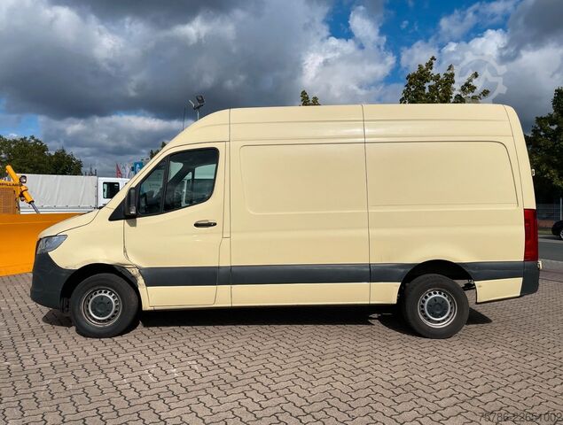 Фургон-рефрижератор MERCEDES-BENZ Sprinter 317 CDI KA L2/ Frischdienst/ MBUX/ AC