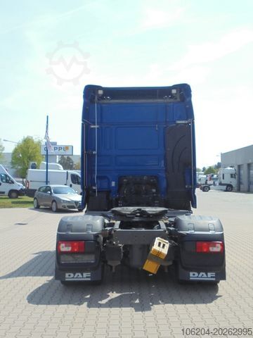 Standard nyergesvontató DAF XF460 SC Klima Navi PCC Intarder Achslast Alcoa
