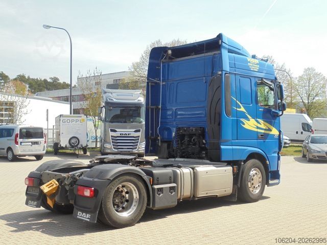 Standard nyergesvontató DAF XF460 SC Klima Navi PCC Intarder Achslast Alcoa