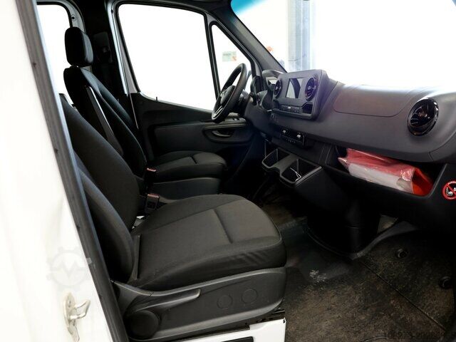 Pick-up varebil Mercedes-Benz Sprinter 319CDI DOKA,Allrad,Automatik,LED