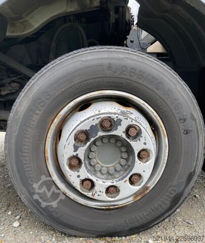 Kastes kravas automašīna Mercedes-Benz Atego 1221 Lamberet Thermo Koffer BÄR