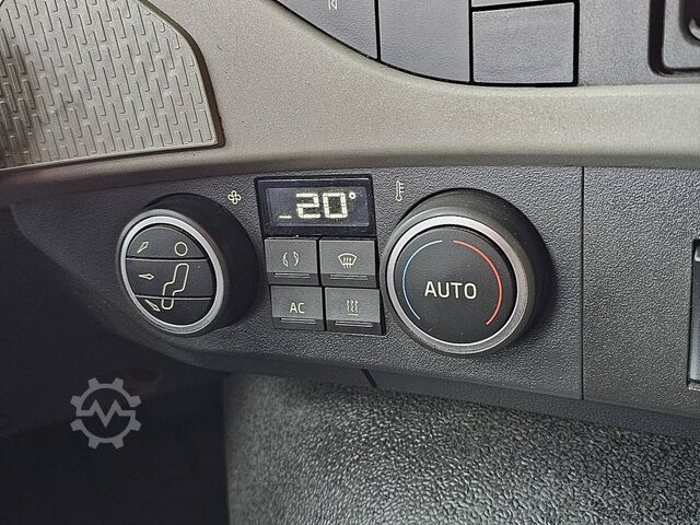 Iekraušanas platforma VOLVO FM 500 8X2 PK33002 6X HYDR.