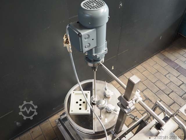Mezclador móvil de acero inoxidable de doble pared BAUER BG05-31