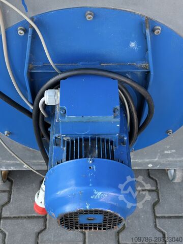 Höcker VACUMOBIL EA 160 sawdust extractor Höcker Polytechnik VACUMOBIL EA 160