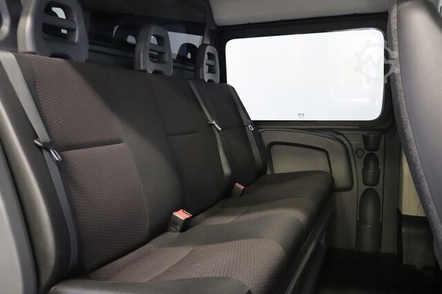 Ван за доставка с двойна кабина Peugeot Boxer 330 2.2 HDI Dubbel Cabine - Airco - Cruis...