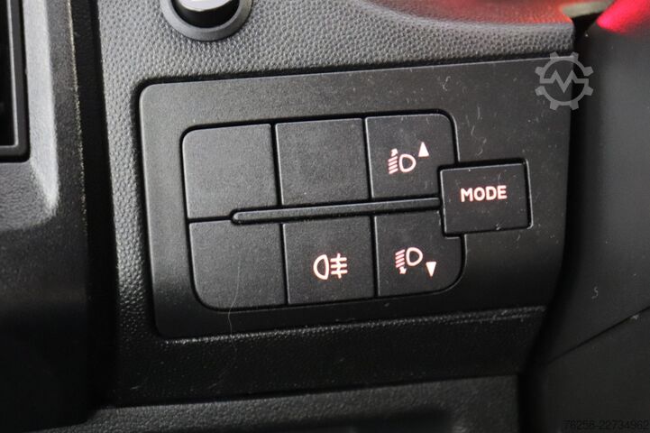 Ван за доставка с двойна кабина Peugeot Boxer 330 2.2 HDI Dubbel Cabine - Airco - Cruis...