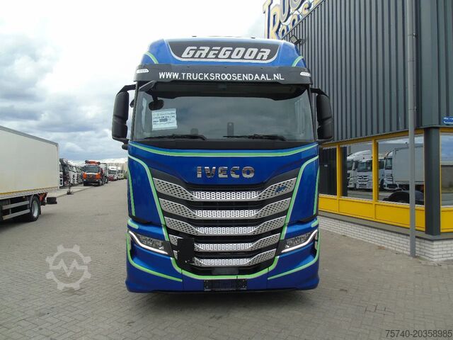 Стандарт-СЗМ Iveco S-WAY 460 + LNG + LOW KM !!!! + FULL OPTION