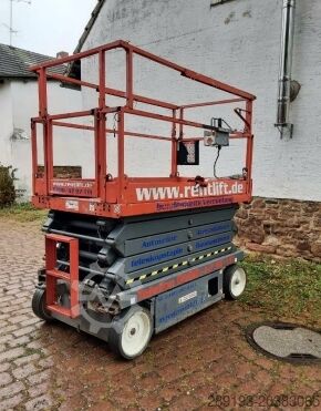 Darbinės platformos žirklės Skyjack SJ III 4632 Elektro 11,75m