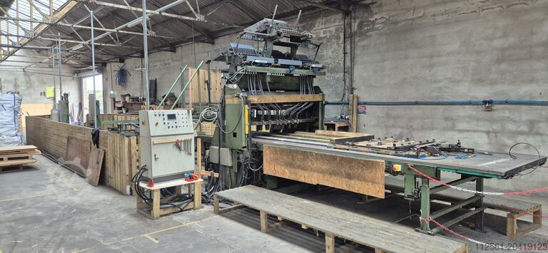 Pallet production machine Vanderloo 1600