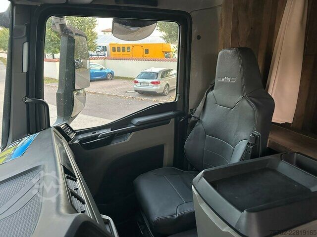 Kaubik MAN TGM 15290 Popout 4-5 Pferde Wohnmobilzul.