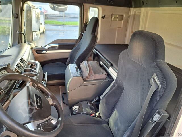 Автоцистерна MAN TGS 26.440 (6x2)