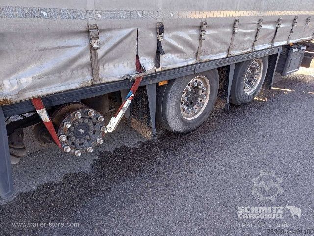 נגרר חצי פתוח עם ברזנט Schmitz Cargobull Curtainsider Mega Getränke