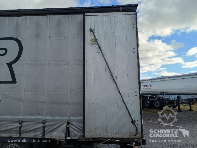 נגרר חצי פתוח עם ברזנט Schmitz Cargobull Curtainsider Mega Getränke