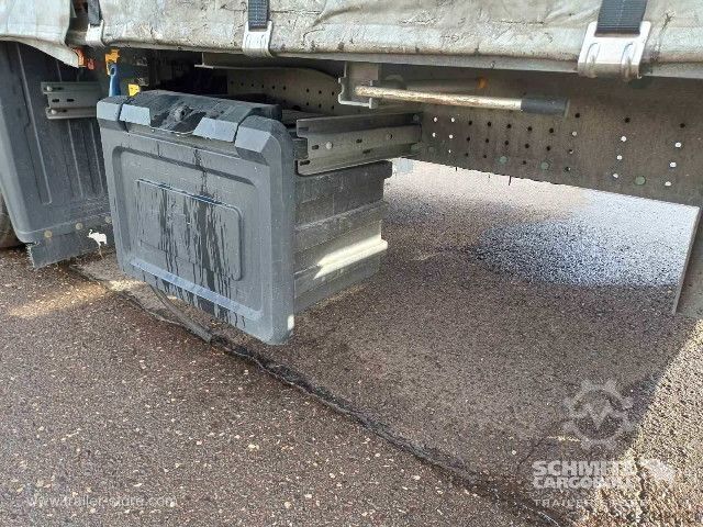 נגרר חצי פתוח עם ברזנט Schmitz Cargobull Curtainsider Mega Getränke
