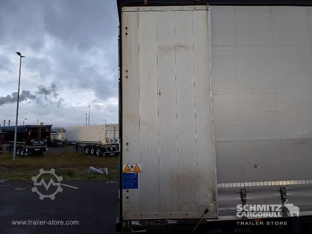 נגרר חצי פתוח עם ברזנט Schmitz Cargobull Curtainsider Mega Getränke
