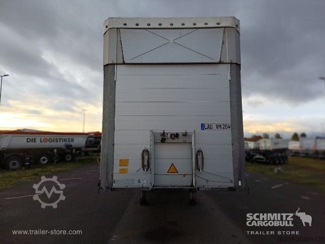 נגרר חצי פתוח עם ברזנט Schmitz Cargobull Curtainsider Mega Getränke
