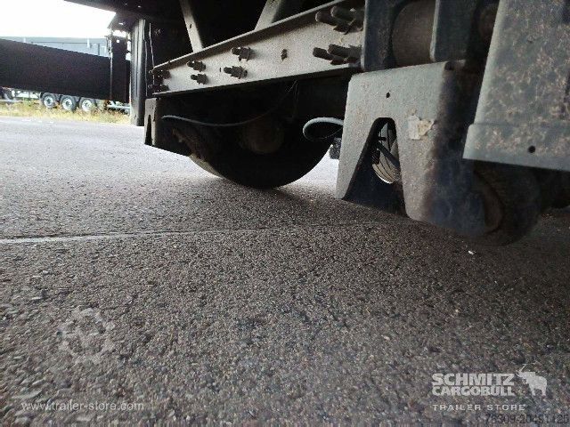 נגרר חצי פתוח עם ברזנט Schmitz Cargobull Curtainsider Mega Getränke