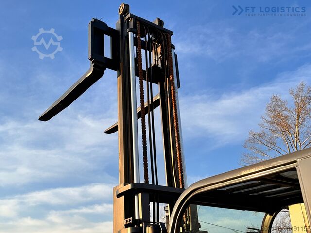 מלגזה Toyota 42-4FD40 / DIESEL / 4500KG / DUPLEX / FO