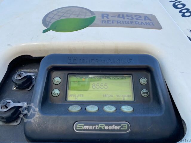 Pengangkutan dalam peti sejuk/beku Schmitz Cargobull SCB*3SB Frigo / Thermo King SLXe 300