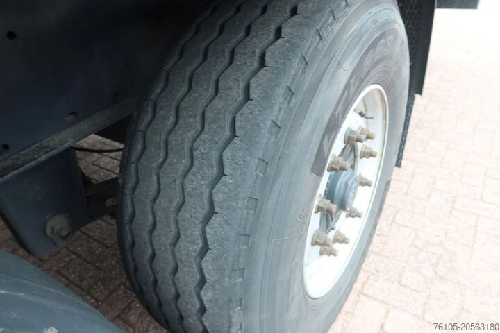 Curtain sided Kögel SN 24 Schuifzeil, Schuifdak, lift as, stuur-as,...