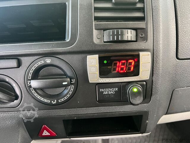 Kühltransporter VW T5 Kühlkasten*KONVEKTA*0°*1.Hand*Standkühlung*