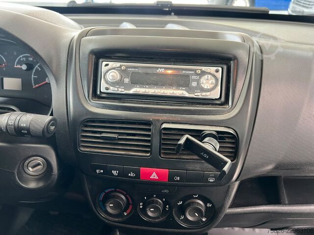 Kastenwagen OPEL Combo D L2*Maxi*2.Hand*PDC*TÜV28/6*