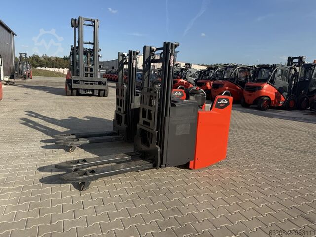Hochhubwagen Linde D10 FP
