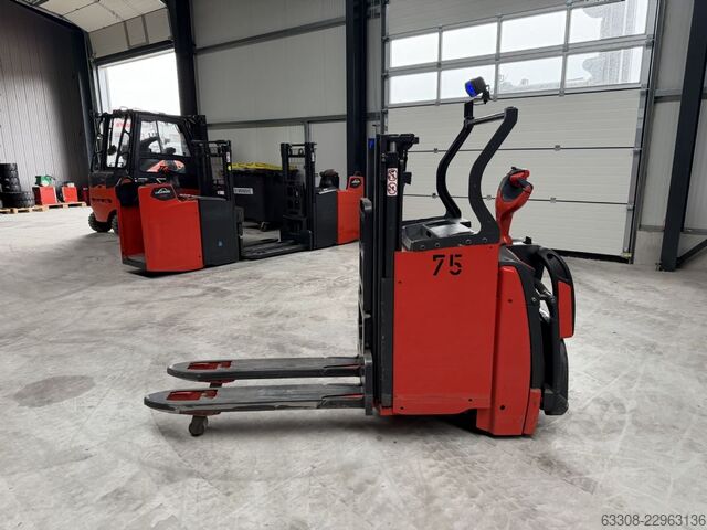 Gerbeur manuel Linde D10 AP