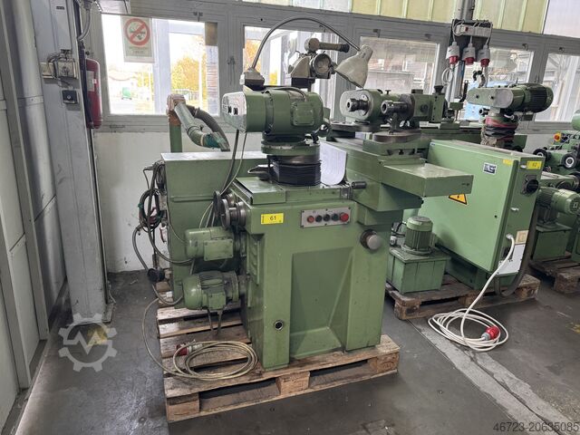 工具研削盤 SAACKE UW11