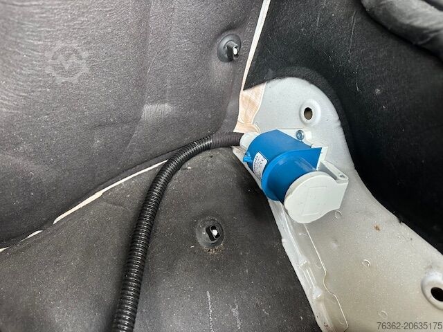 Kamion hladnjača Mercedes-Benz Sprinter 315 Maxi*Frischdienst Fahrt-Sta