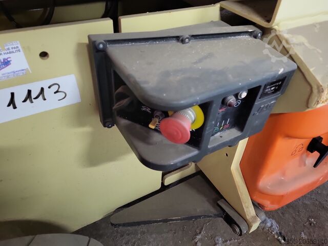 Stół podnośnikowy nożycowy JLG 3246ES