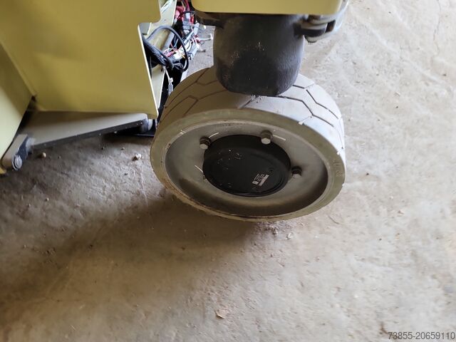 Stół podnośnikowy nożycowy JLG 3246ES