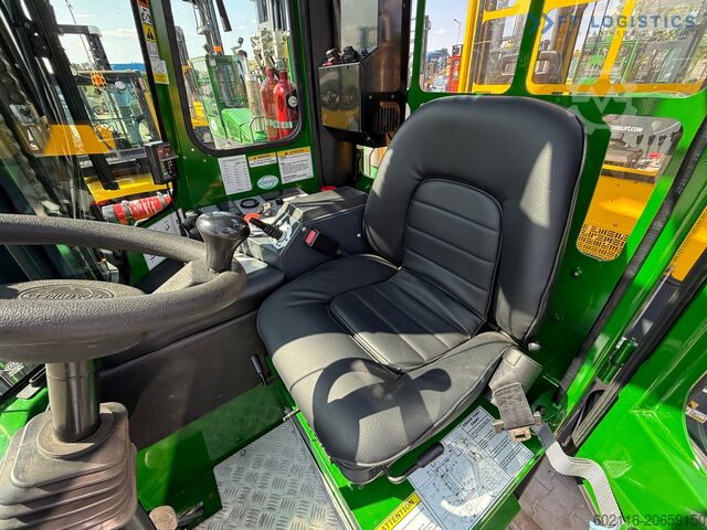 Xe nâng bốn chiều Combilift C5000E / TRIPLEX 8300MM WIDE POSITIONER