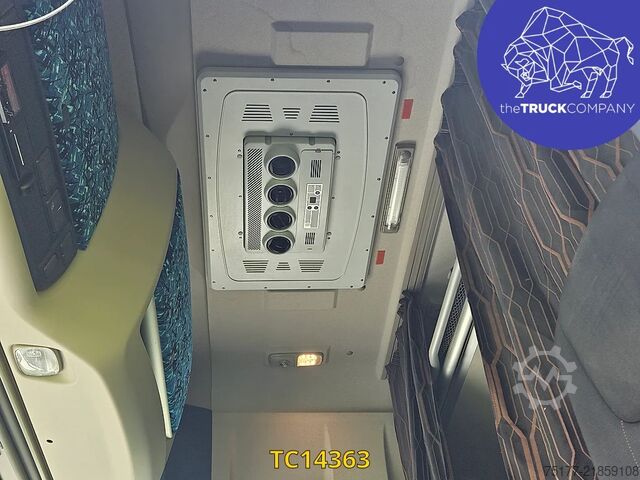 Padrão-SZM DAF XF 105 530
