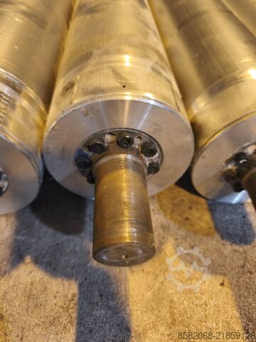 Roletes de alumínio para transporte de material Aluminum rollers for paper processing 