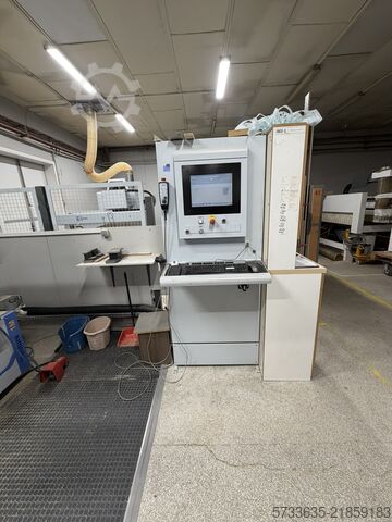 מרכז עיבוד Weeke OPTMAT BHC Venture 1