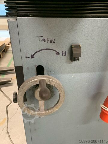 HANG 107-30 electronic – Perforadora de papel de 4 husillos Hang (Duitsland) 107-30