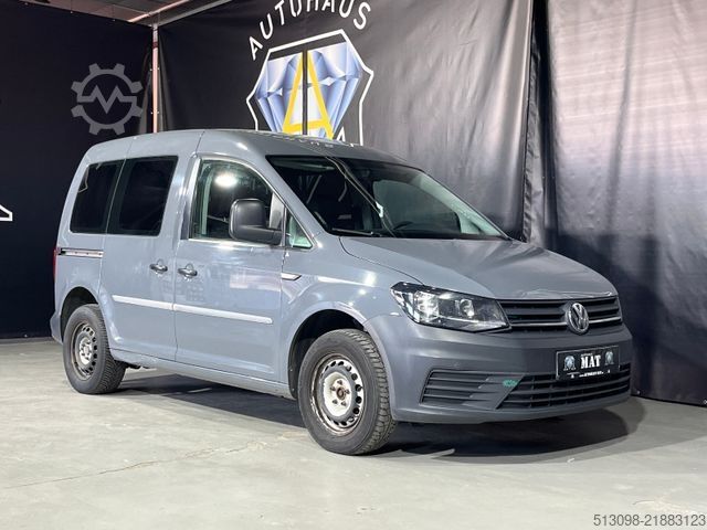 Minibús VOLKSWAGEN CADDY 2.0 TDI TEMPOMAT AHK NAVI EURO 6