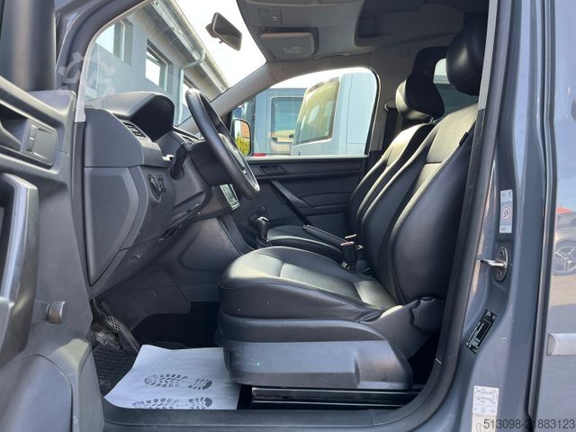 Minibús VOLKSWAGEN CADDY 2.0 TDI TEMPOMAT AHK NAVI EURO 6